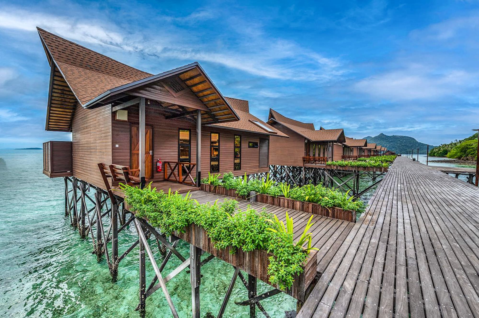Semporna 4H3M β Chalet Atas Laut